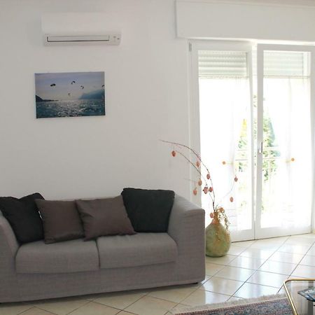 Casa Vacanze Claudette Arco Exteriér fotografie
